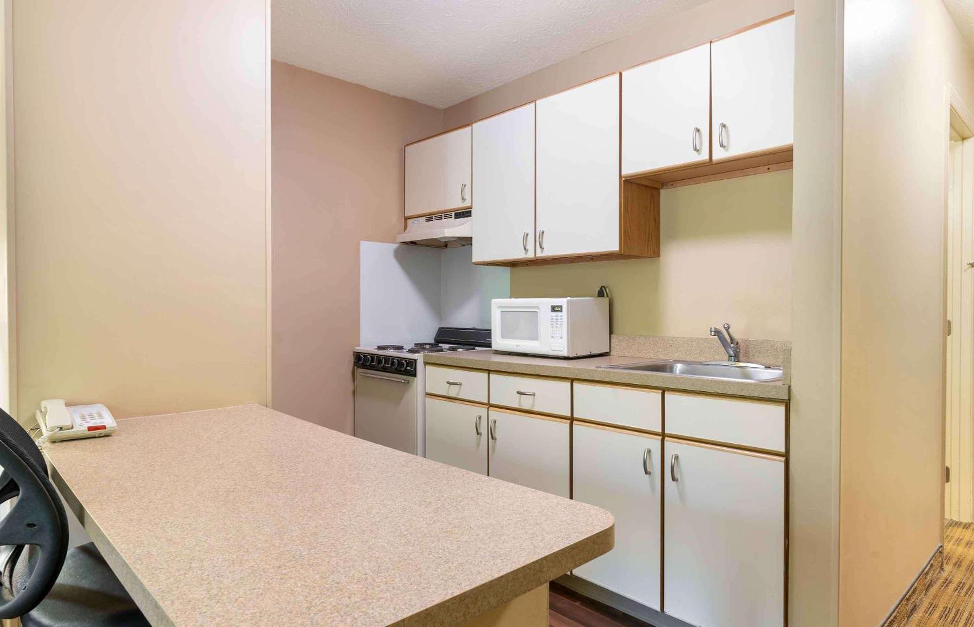 Extended Stay America Suites - Raleigh - North Raleigh - Wake Towne Dr Exterior foto